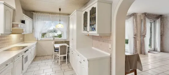 Таунхаус с 7 комнатами в Меттман, Германия № 52552 10