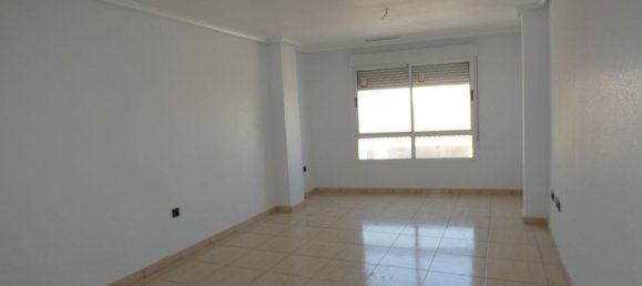 Квартира с 2 спальнями в Альгорфа, Испания № 180267 4