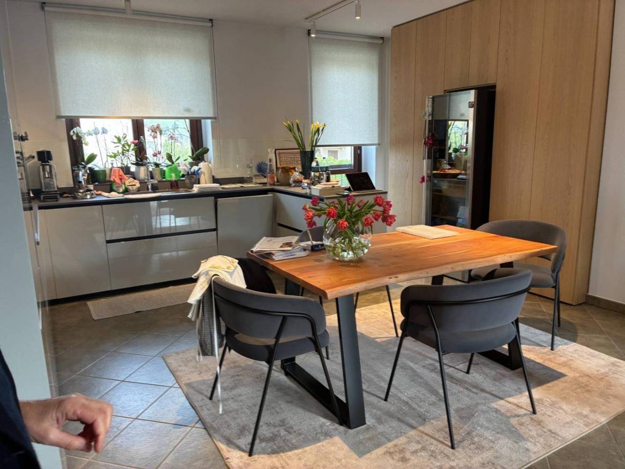 Apartamento de 4 habitaciónes en Castiglione Falletto, Italy No. 39864