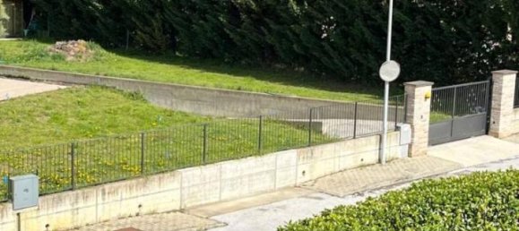 Apartamento de 4 habitaciónes en Castiglione Falletto, Italy No. 39864 14