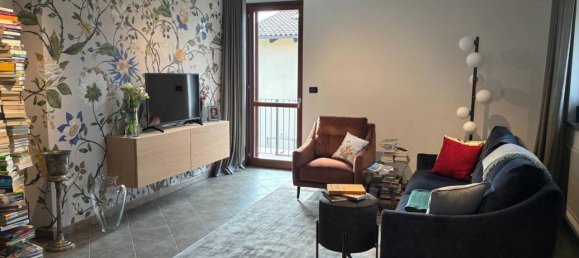 Apartamento de 4 habitaciónes en Castiglione Falletto, Italy No. 39864 3
