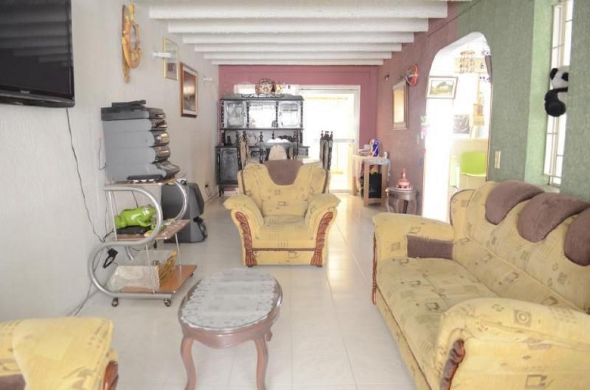 4 bedrooms House in Bogota, Colombia No. 12345