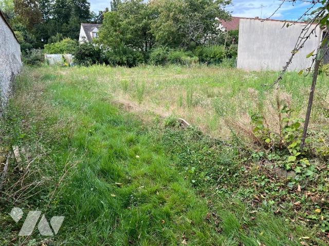 Grundstück in Morigny-Champigny, France, Nr. 122682