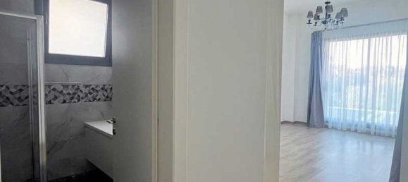 4 bedrooms House in Agios Athanasios, Cyprus No. 7651 9