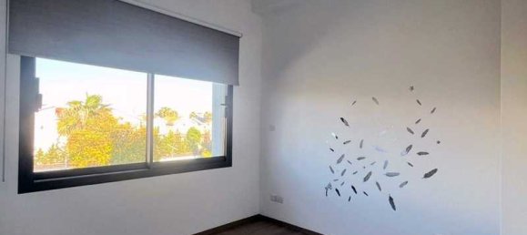 4 bedrooms House in Agios Athanasios, Cyprus No. 7651 13