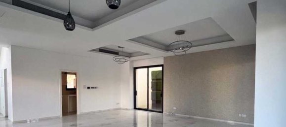 4 bedrooms House in Agios Athanasios, Cyprus No. 7651 4