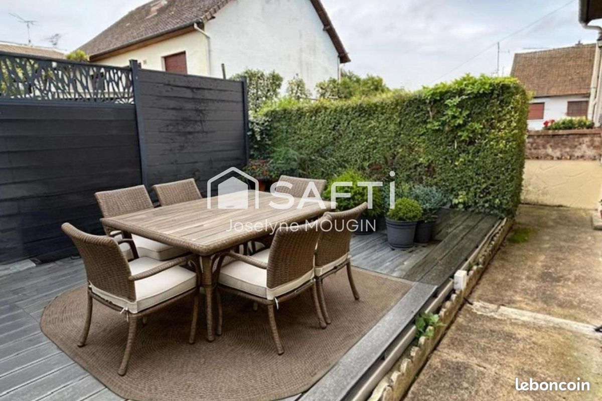 3 chambres Maison à Airaines, France No. 42887