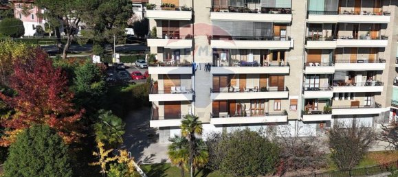 Apartamento de 3 dormitorios en Verbania, Italy No. 270514 25