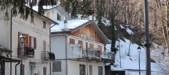 3غرفة شقة في Sant'Eufemia a Maiella, Italy رقم 127681 2