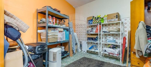 Дом с 3 спальнями в Матозиньюш, Португалия № 28137 3