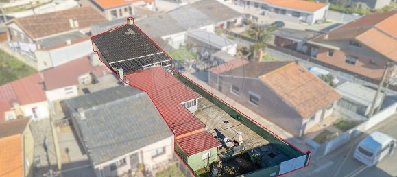 Дом с 3 спальнями в Матозиньюш, Португалия № 28137 21