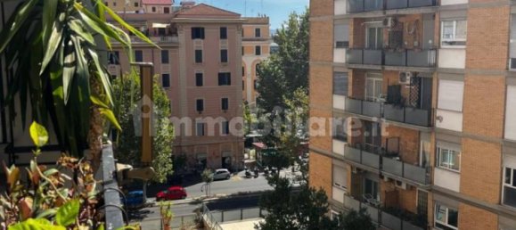 Apartamento de 2 dormitorios en Rome, Italy No. 335873 25