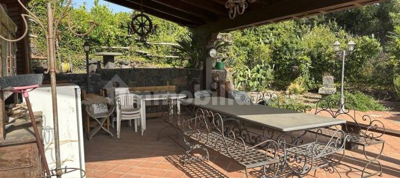 3 Schlafzimmer Villa in Acireale, Italy, Nr. 194400 10