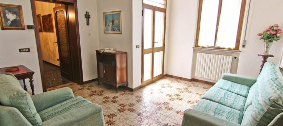 Apartamento de 3 divisões em Cogliate, Italy N.º 290481 2