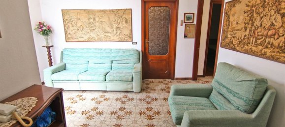 Apartamento de 3 divisões em Cogliate, Italy N.º 290481 6