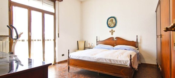 Apartamento de 3 divisões em Cogliate, Italy N.º 290481 18