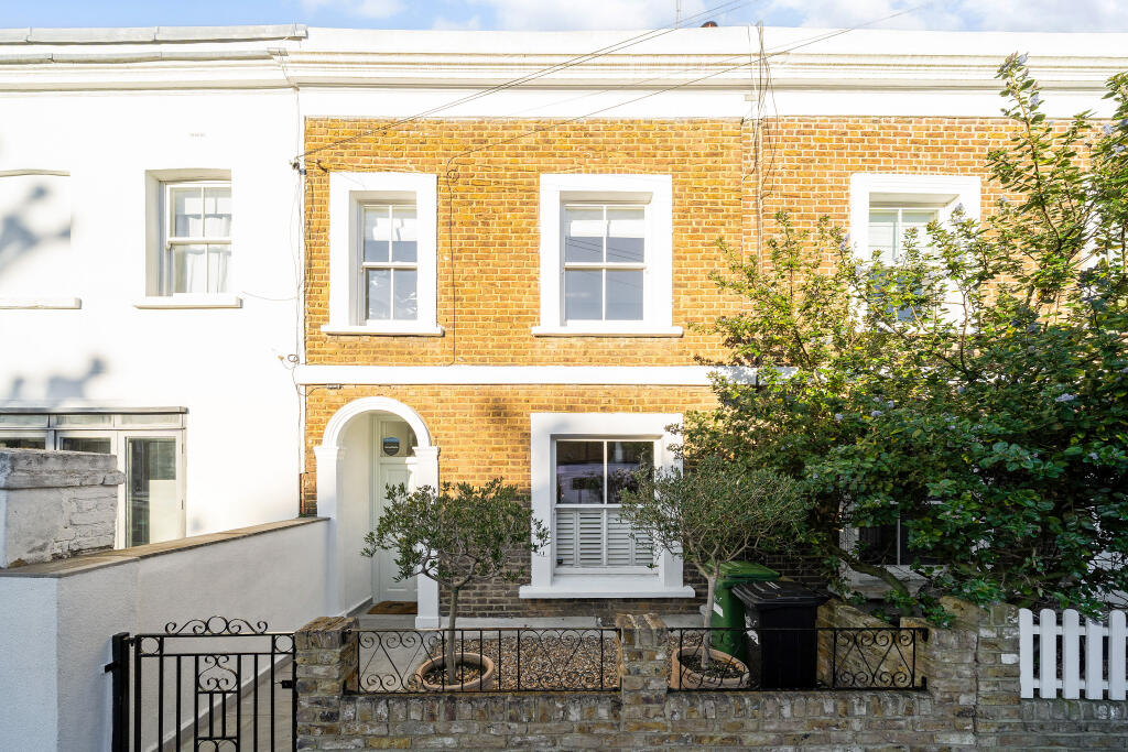 3 Schlafzimmer Haus in London, United Kingdom, Nr. 14003