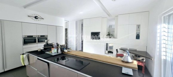 2 bedrooms House in Nola, Italy No. 273952 6