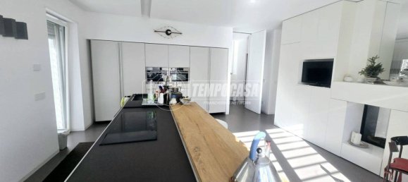 2 bedrooms House in Nola, Italy No. 273952 7