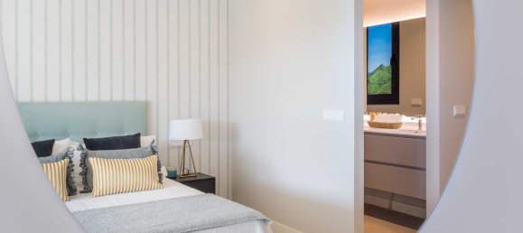 3 bedrooms Apartment in Azahar de Estepona, Estepona, Spain No. 15369 7