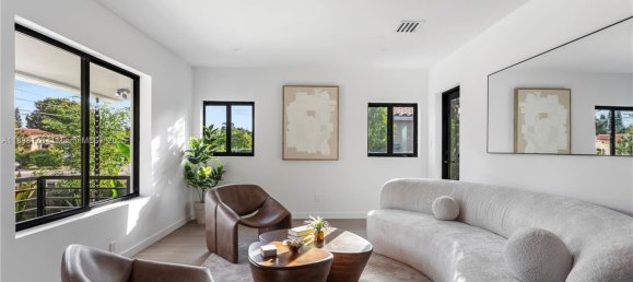 4 Schlafzimmer Villa in Miami, USA, Nr. 614165 8
