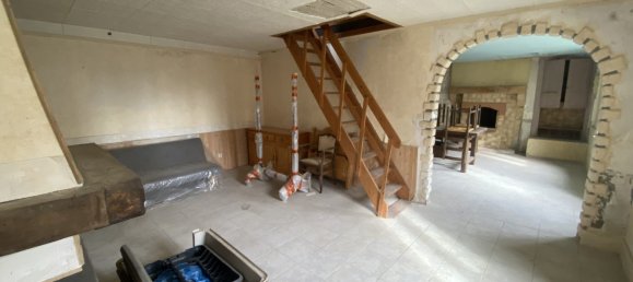 3 chambres Maison à Châteaumeillant, France No. 255941 5