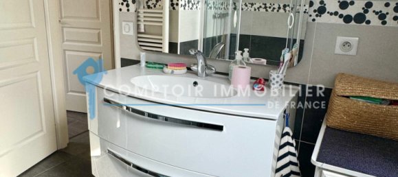 3 bedrooms House in Villabe, France No. 177845 6