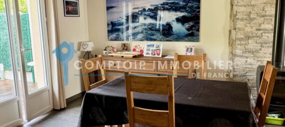 3 bedrooms House in Villabe, France No. 177845 3