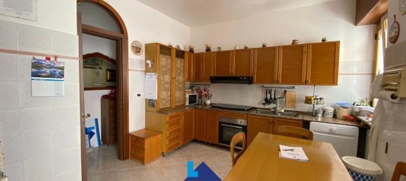 Квартира с 4 спальнями в Gallipoli, Италия № 326054 5