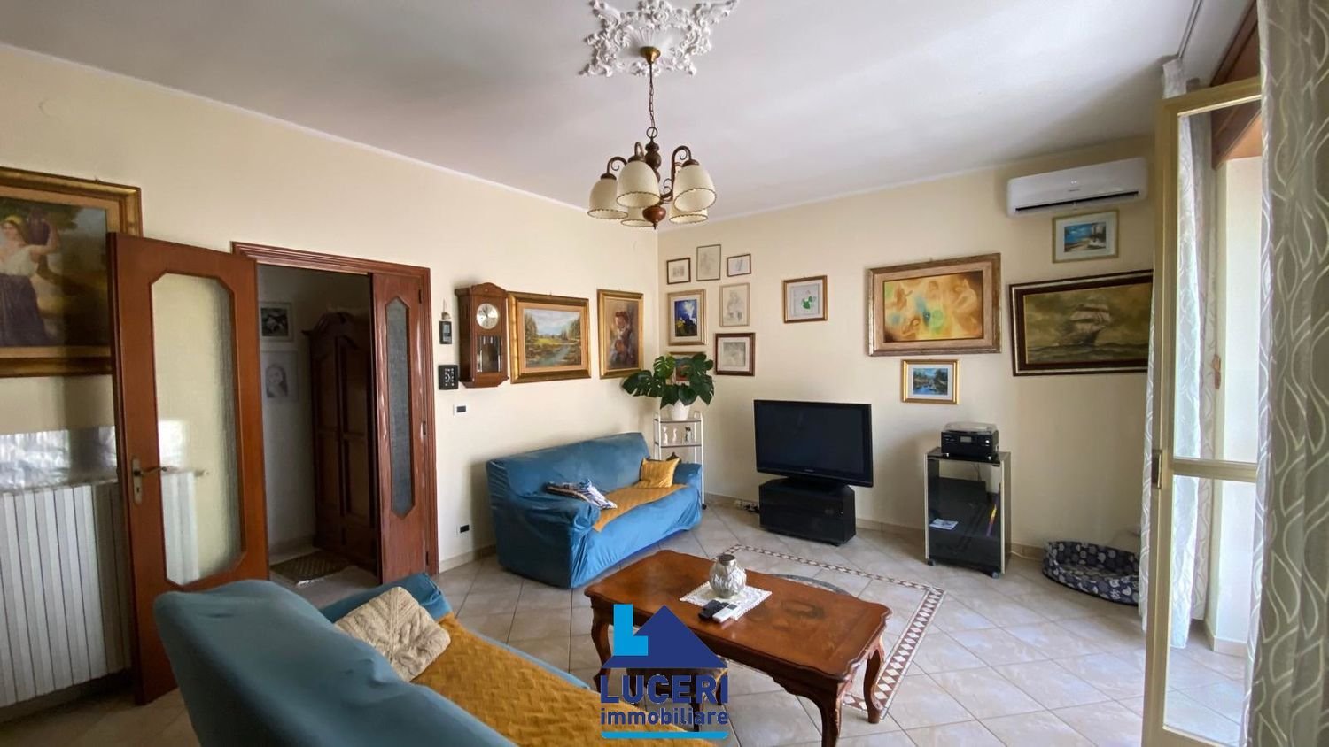 4 bedrooms Apartment in Gallipoli, Italy No. 326054
