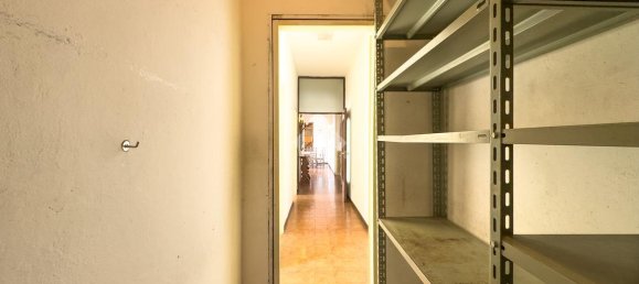 3 rooms Apartment in Lissone, Italy No. 9143 42