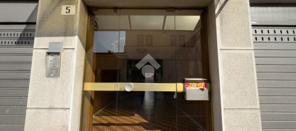 3 rooms Apartment in Lissone, Italy No. 9143 46