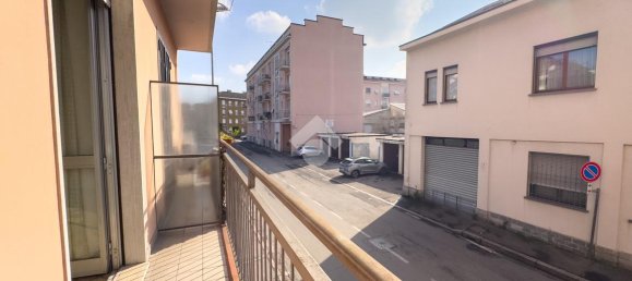 3 rooms Apartment in Lissone, Italy No. 9143 39