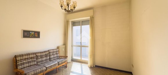 3 rooms Apartment in Lissone, Italy No. 9143 34