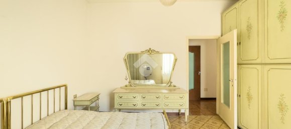 3 rooms Apartment in Lissone, Italy No. 9143 28