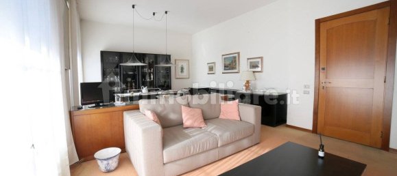 4 chambres Appartement à Monza, Italy No. 232543 10