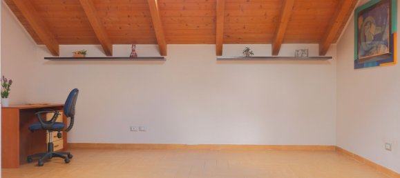 3 rooms Apartment in Desio, Italy No. 259994 4