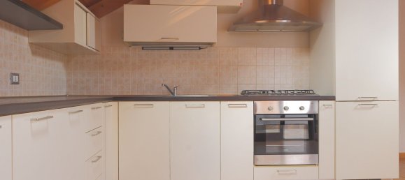 3 rooms Apartment in Desio, Italy No. 259994 10