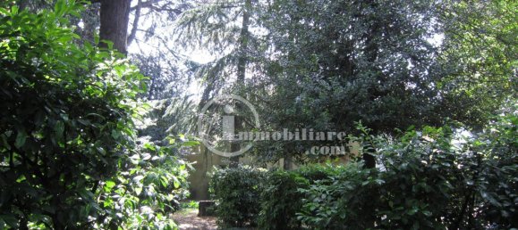 6 bedrooms Villa in Lomazzo, Italy No. 108069 9