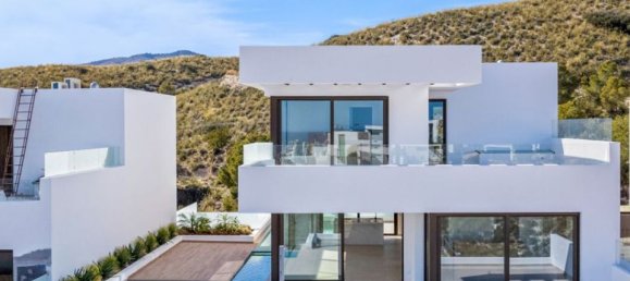 3 Schlafzimmer Villa in Alicante, Spain, Nr. 184766 4