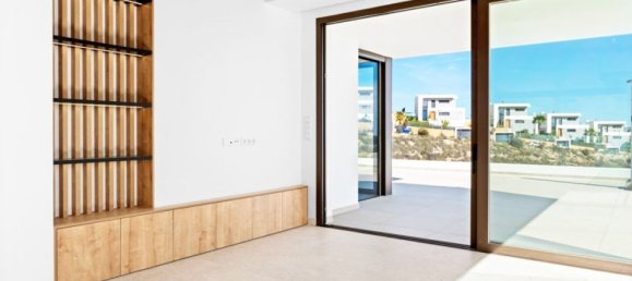 3 Schlafzimmer Villa in Alicante, Spain, Nr. 184766 9