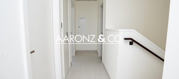 Villa T3 em Dubai South (Dubai World Central), UAE N.º 112563 4