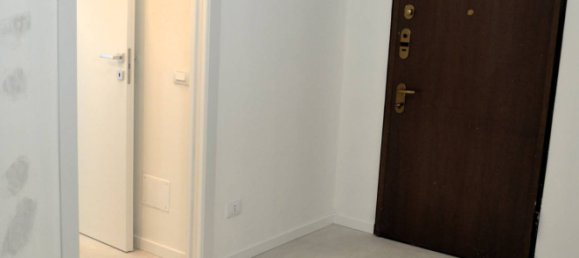 1 bedroom Apartment in Milan, Italy No. 243789 13