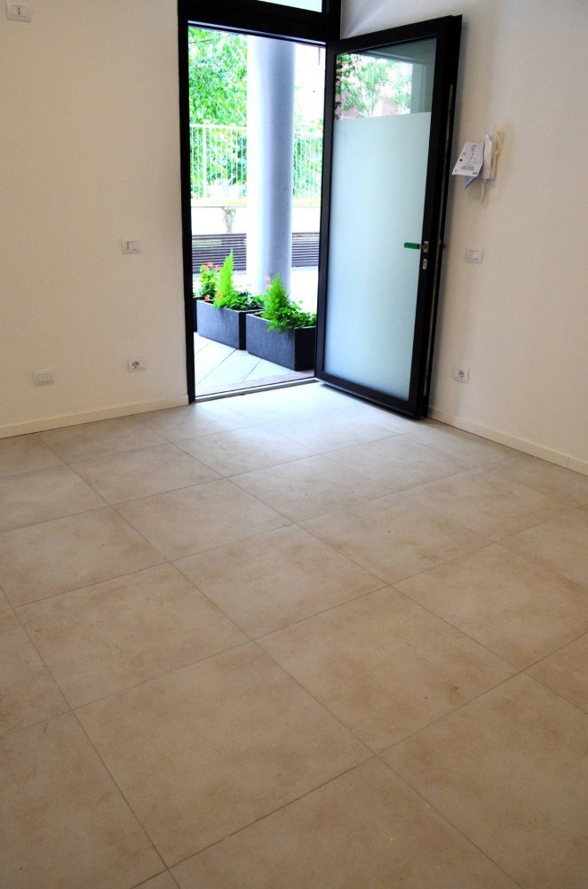 1 bedroom Apartment in Milan, Italy No. 243789