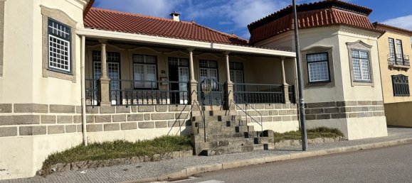 5 غرف نوم منزل في Sao Felix da Marinha, Portugal رقم 107585 4