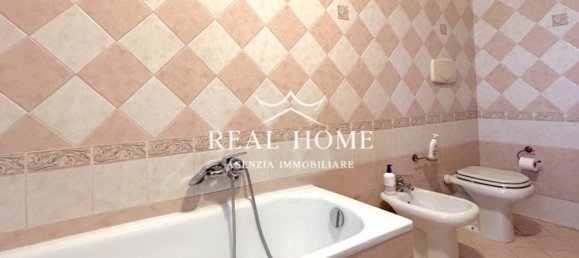 3 bedrooms House in Agliana, Italy No. 159467 12