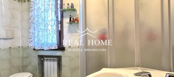 3 bedrooms House in Agliana, Italy No. 159467 10