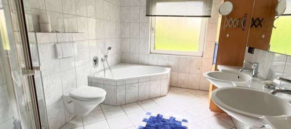 6 Schlafzimmer Bungalow in Ammerland, Germany, Nr. 181740 21