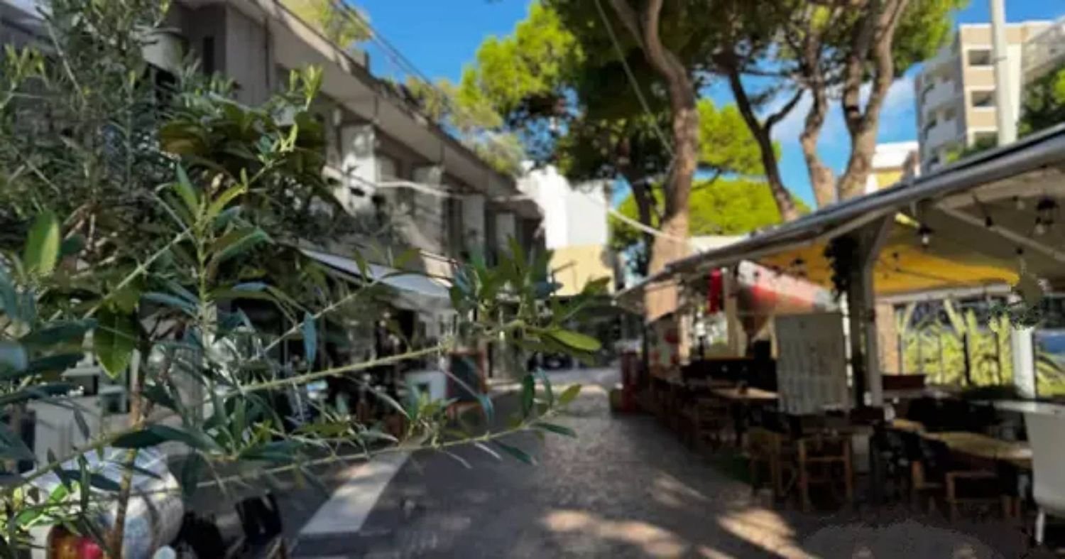 60m² Commercial property in Rimini, Italy No. 177678