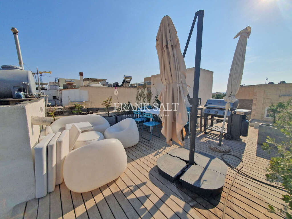 2 bedrooms House in Naxxar, Malta No. 10100